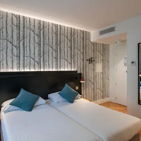 Pax Hotel